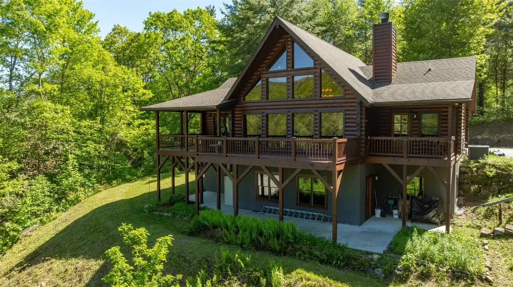 1318 Shortoff Road Highlands NC 28741