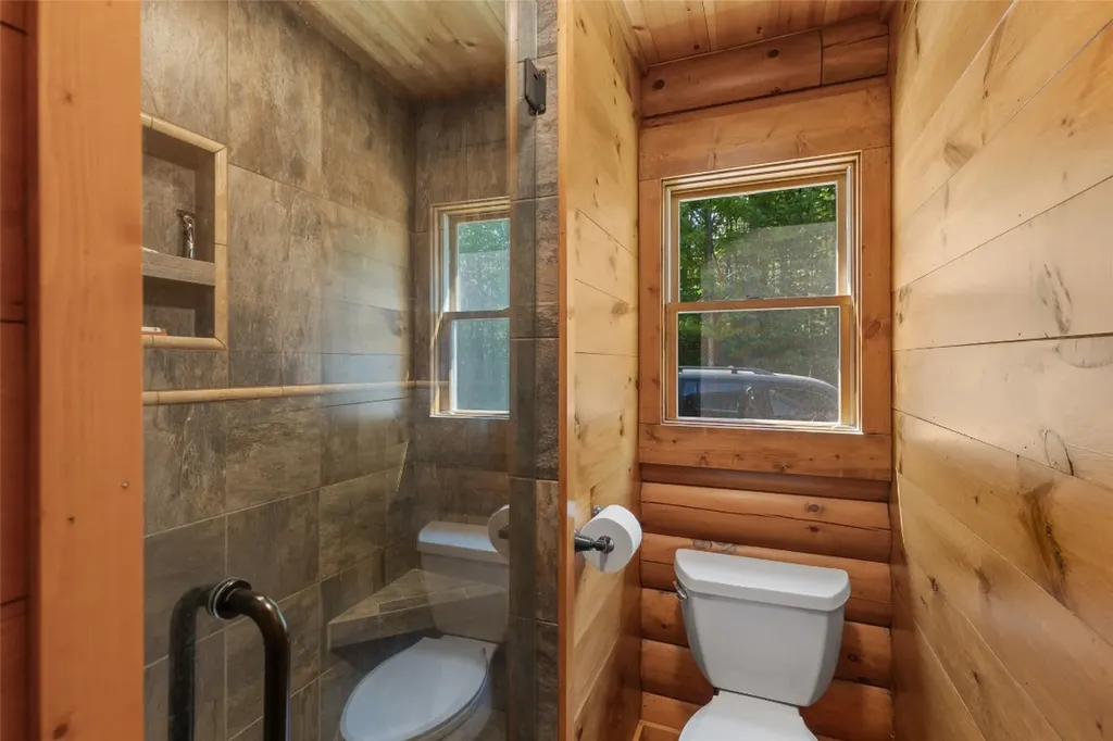 1318 Shortoff Road Highlands NC 28741