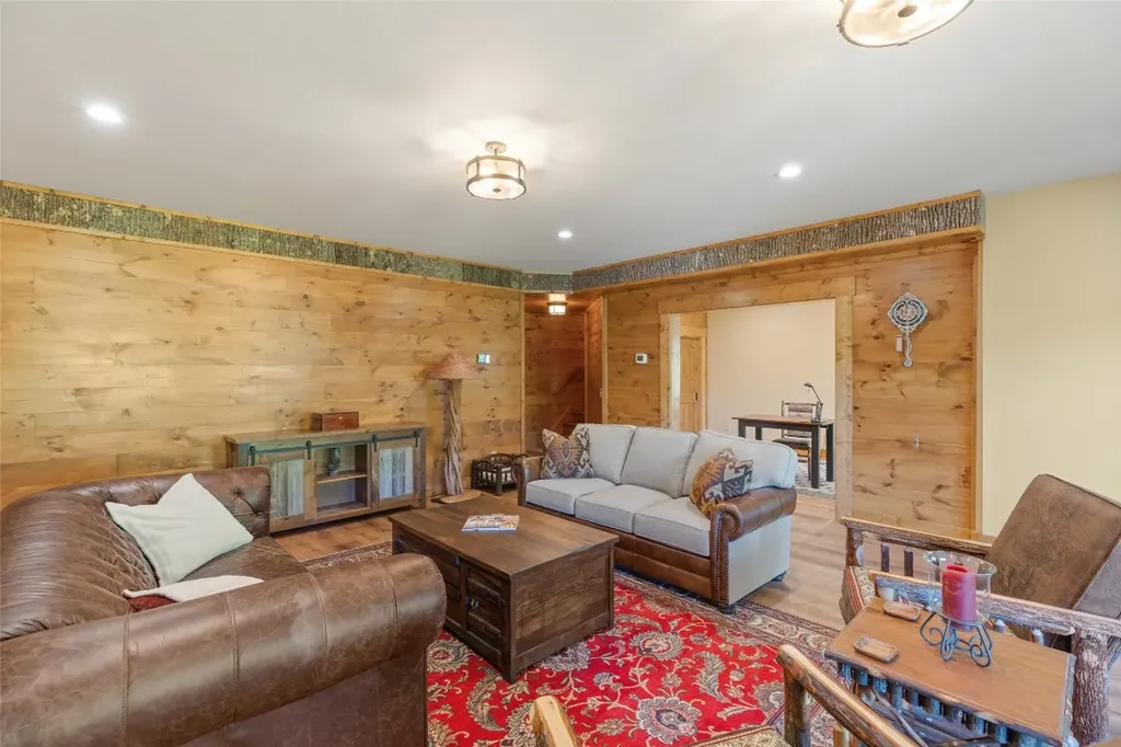 1318 Shortoff Road Highlands NC 28741