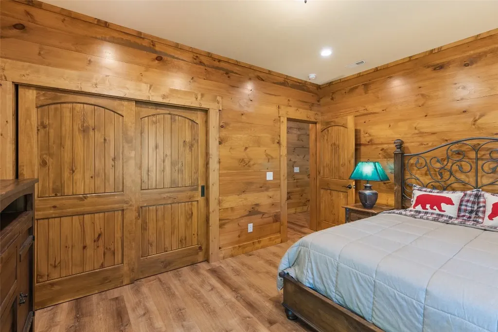 1318 Shortoff Road Highlands NC 28741