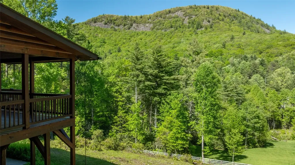 1318 Shortoff Road Highlands NC 28741