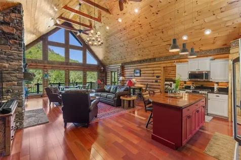 1318 Shortoff Road Highlands NC 28741