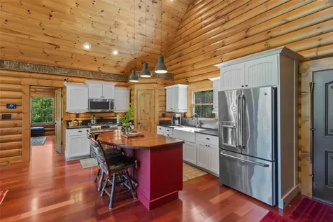 1318 Shortoff Road Highlands NC 28741