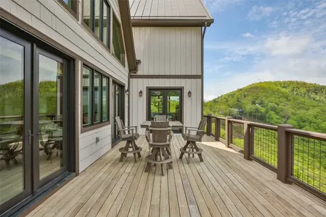 494 E Ridge Road Cashiers NC 28717