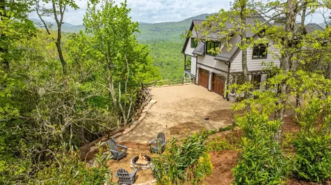 494 E Ridge Road Cashiers NC 28717