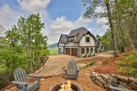 494 E Ridge Road Cashiers NC 28717