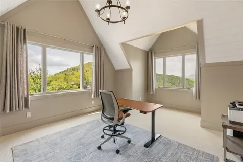 494 E Ridge Road Cashiers NC 28717