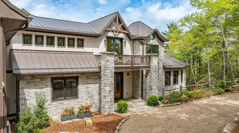 494 E Ridge Road Cashiers NC 28717