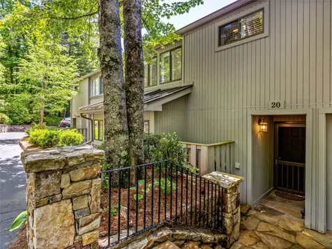 24 E Toxaway Shores Lake Toxaway NC 28747