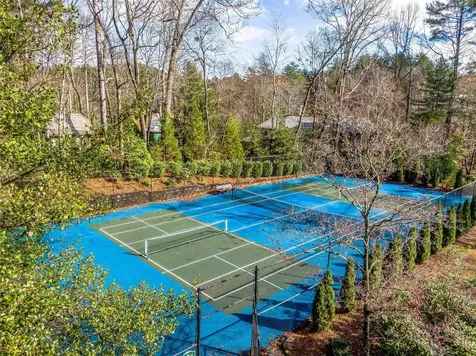 24 E Toxaway Shores Lake Toxaway NC 28747