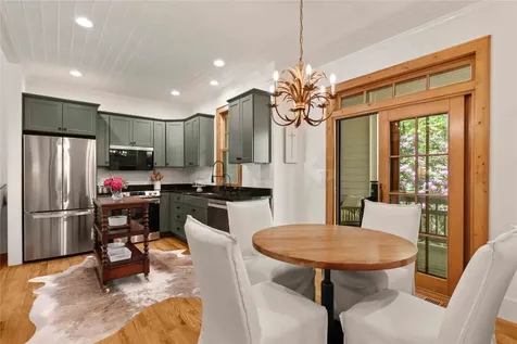 60 Glassy View Cashiers NC 28717