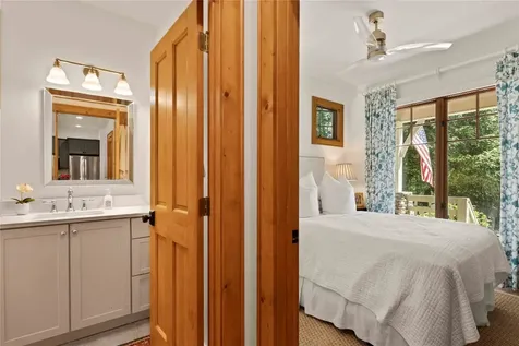 60 Glassy View Cashiers NC 28717