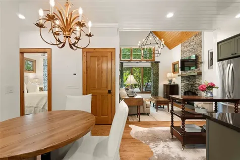 60 Glassy View Cashiers NC 28717