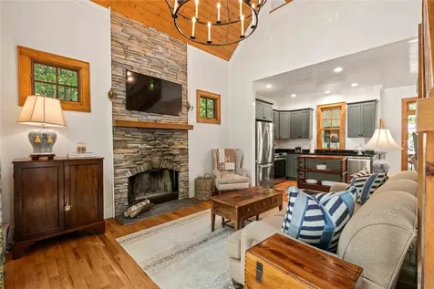 60 Glassy View Cashiers NC 28717