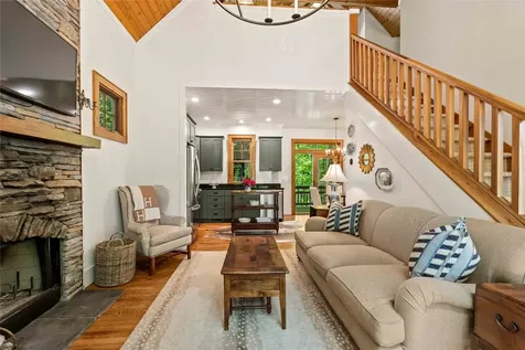 60 Glassy View Cashiers NC 28717