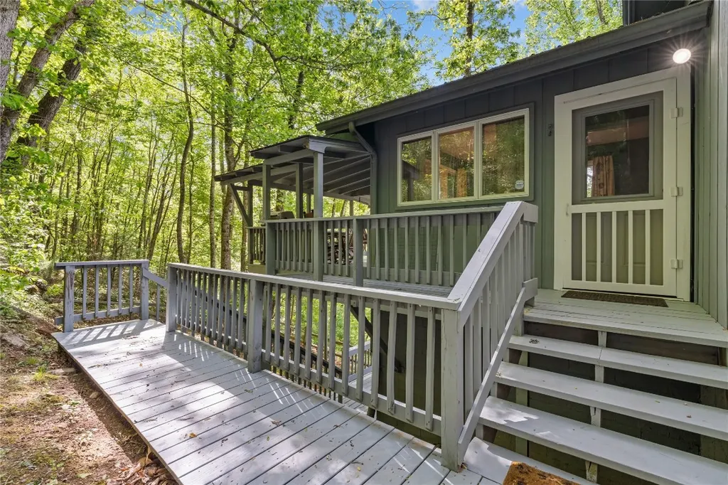 233 Strawberry Hill Road Cullowhee NC 28723