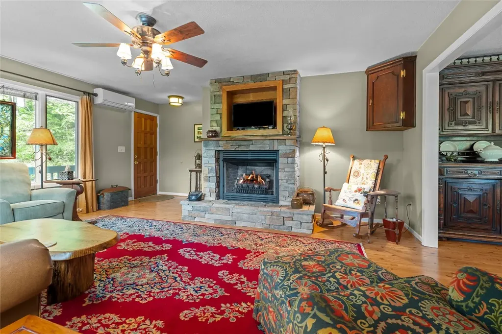 233 Strawberry Hill Road Cullowhee NC 28723