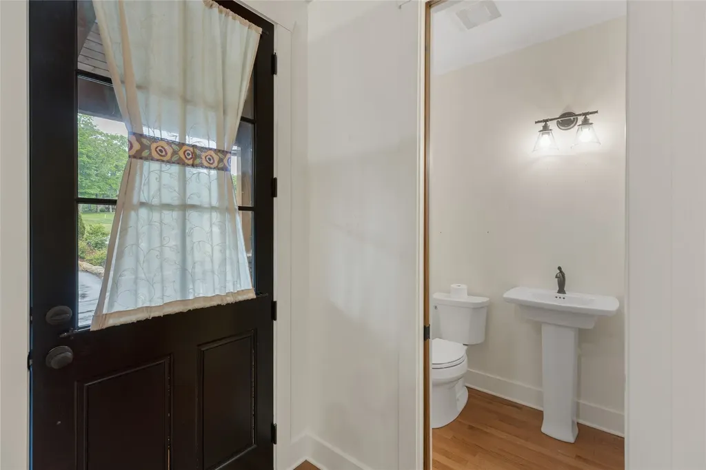 359 Outpost Trail Glenville NC 28736