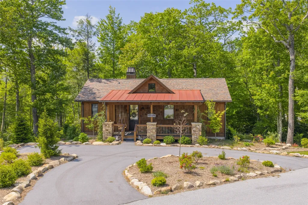 359 Outpost Trail Glenville NC 28736