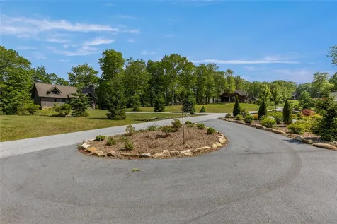 359 Outpost Trail Glenville NC 28736