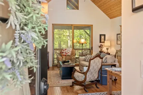 359 Outpost Trail Glenville NC 28736