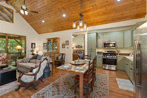 359 Outpost Trail Glenville NC 28736