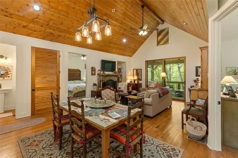 359 Outpost Trail Glenville NC 28736