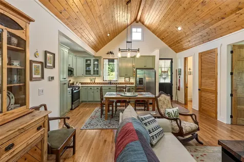 359 Outpost Trail Glenville NC 28736