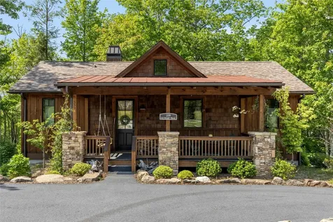 359 Outpost Trail Glenville NC 28736