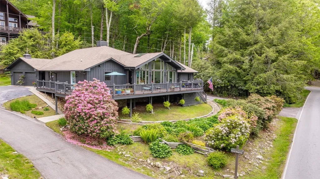 226 Sky Lake Drive Highlands NC 28741