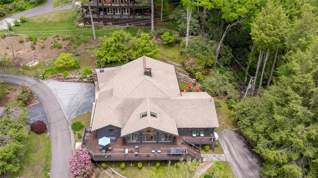 226 Sky Lake Drive Highlands NC 28741