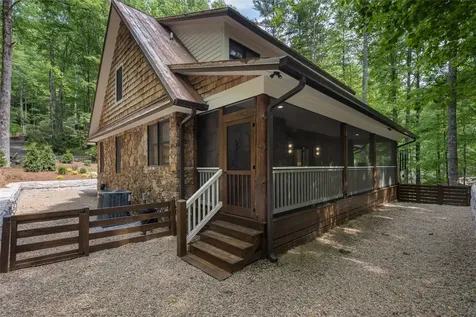 311 Dominion Road Cashiers NC 28717