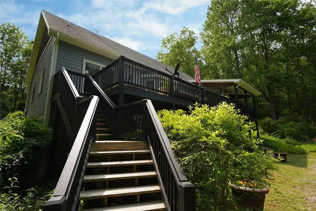 44 Rocky Knob Lane Scaly Mountain NC 28775
