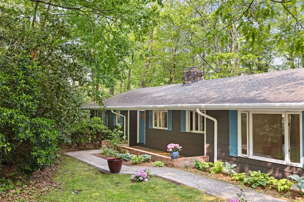 66 Hemlock Lane Highlands NC 28741