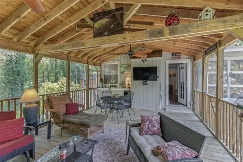 70 Rolling Acres Drive Highlands NC 28741