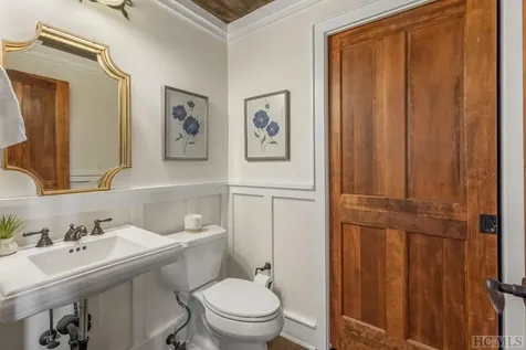 48 Bearfoot Lane Highlands NC 28741