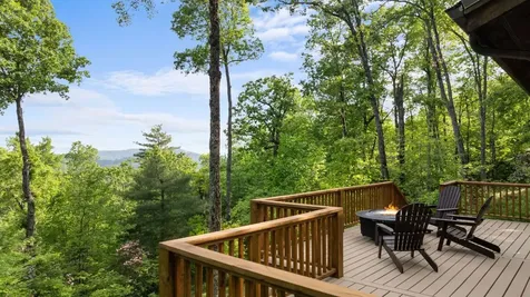 48 Bearfoot Lane Highlands NC 28741