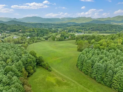 232 Dobson Road Franklin NC 28734