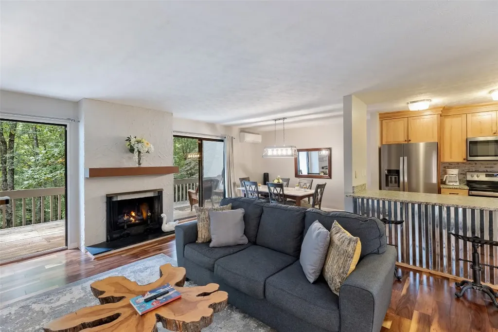 115 Dogwood Knob Sapphire NC 28774