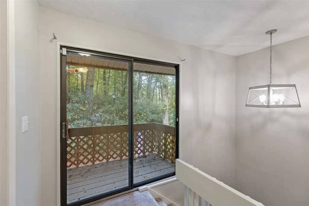 115 Dogwood Knob Sapphire NC 28774