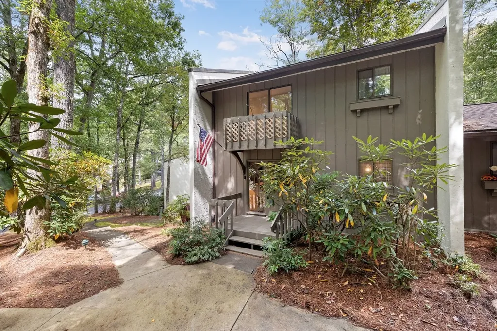115 Dogwood Knob Sapphire NC 28774
