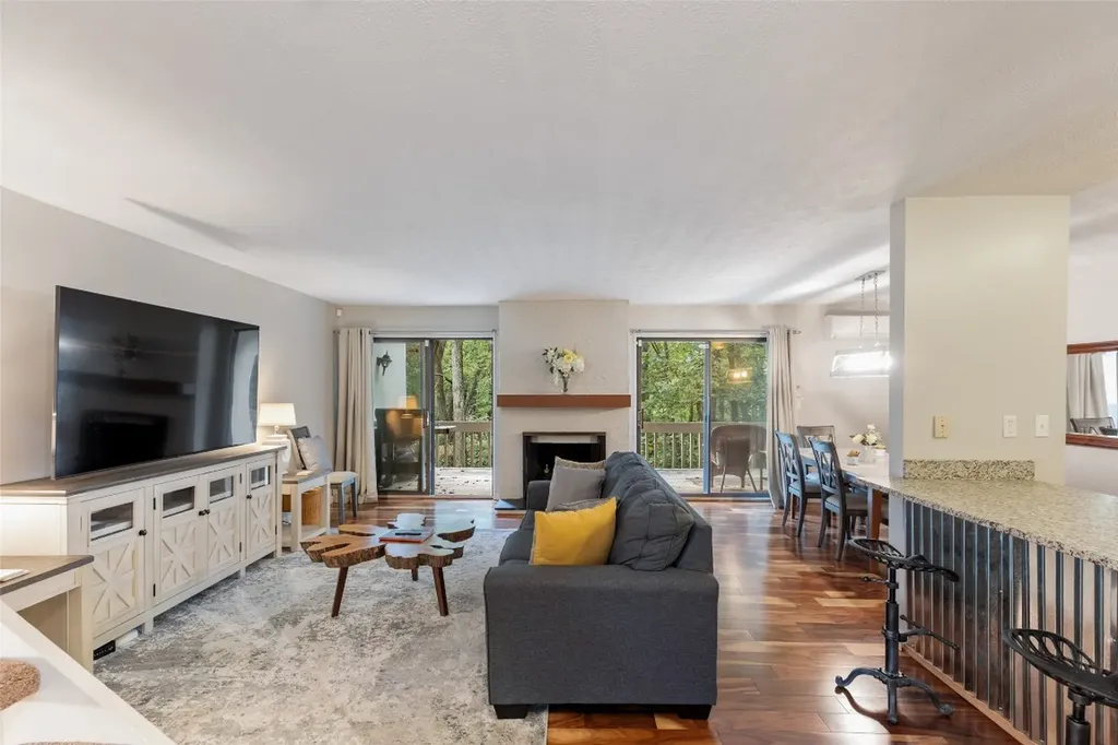 115 Dogwood Knob Sapphire NC 28774