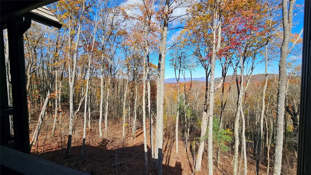 906 New Settlers Way Glenville NC 28736