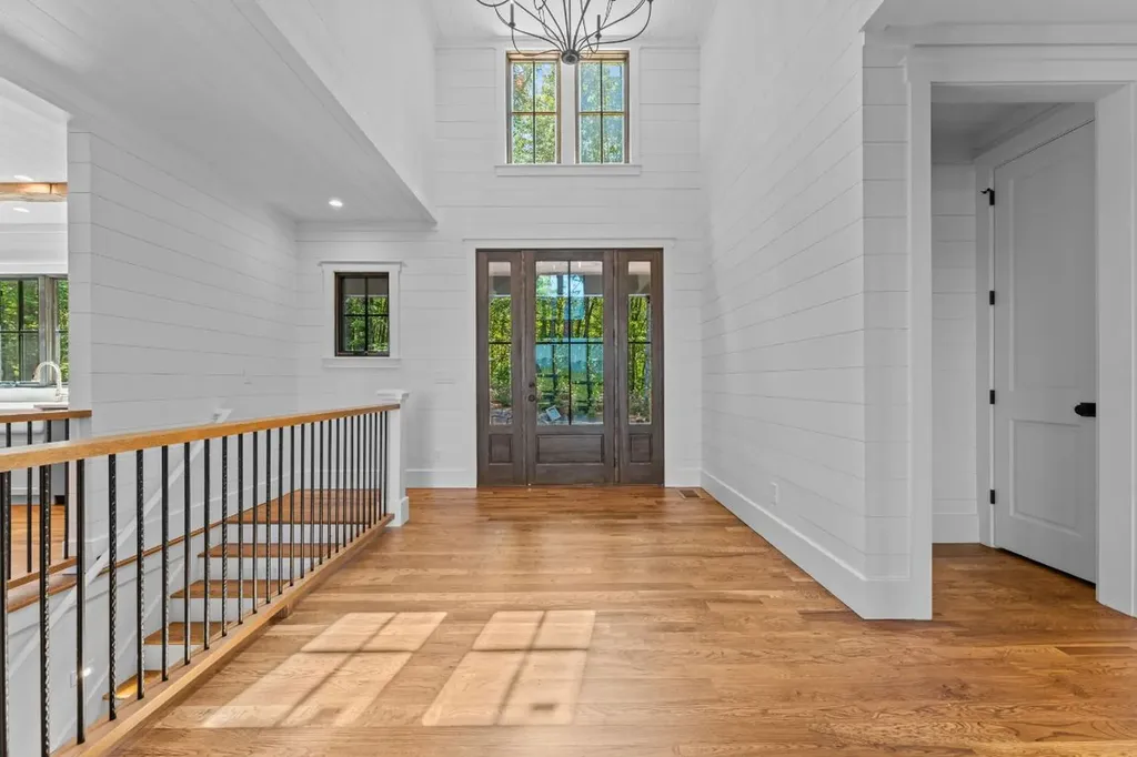 906 New Settlers Way Glenville NC 28736