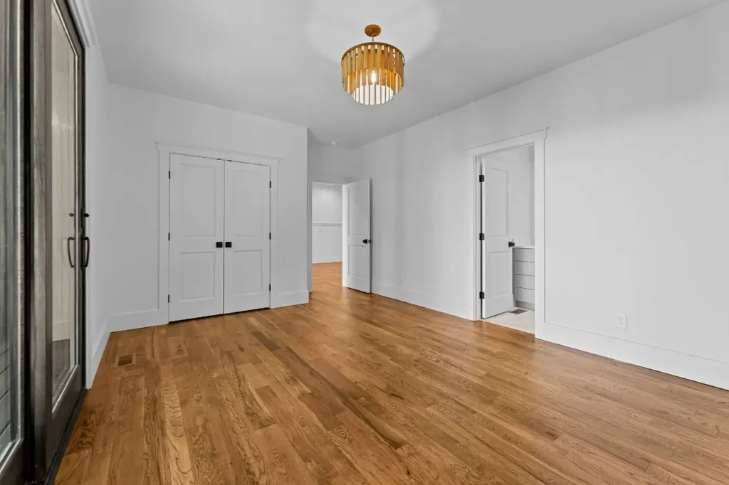 906 New Settlers Way Glenville NC 28736