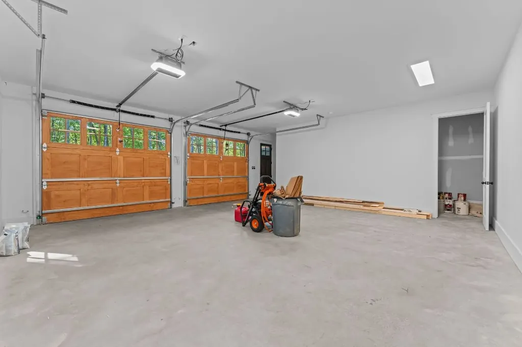 906 New Settlers Way Glenville NC 28736