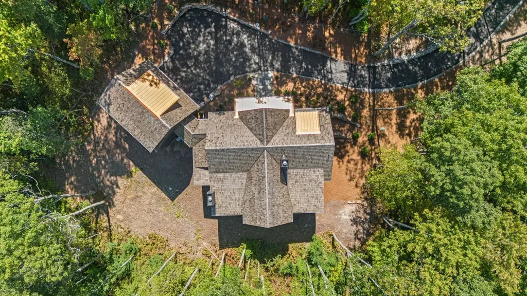 906 New Settlers Way Glenville NC 28736