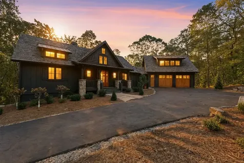 906 New Settlers Way Glenville NC 28736