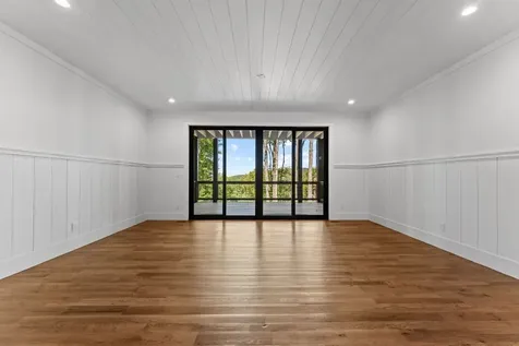 906 New Settlers Way Glenville NC 28736