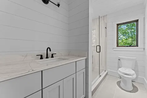 906 New Settlers Way Glenville NC 28736